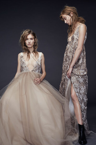 Vera Wang Bridal Fall 2015。王薇薇2015秋冬婚纱发布。