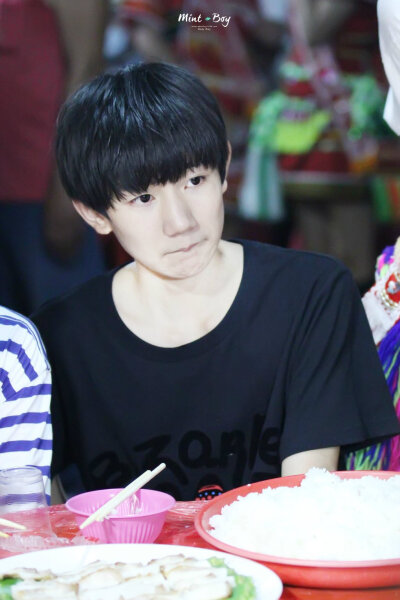 王源 TFBOYS 源源 cr.MintBoy