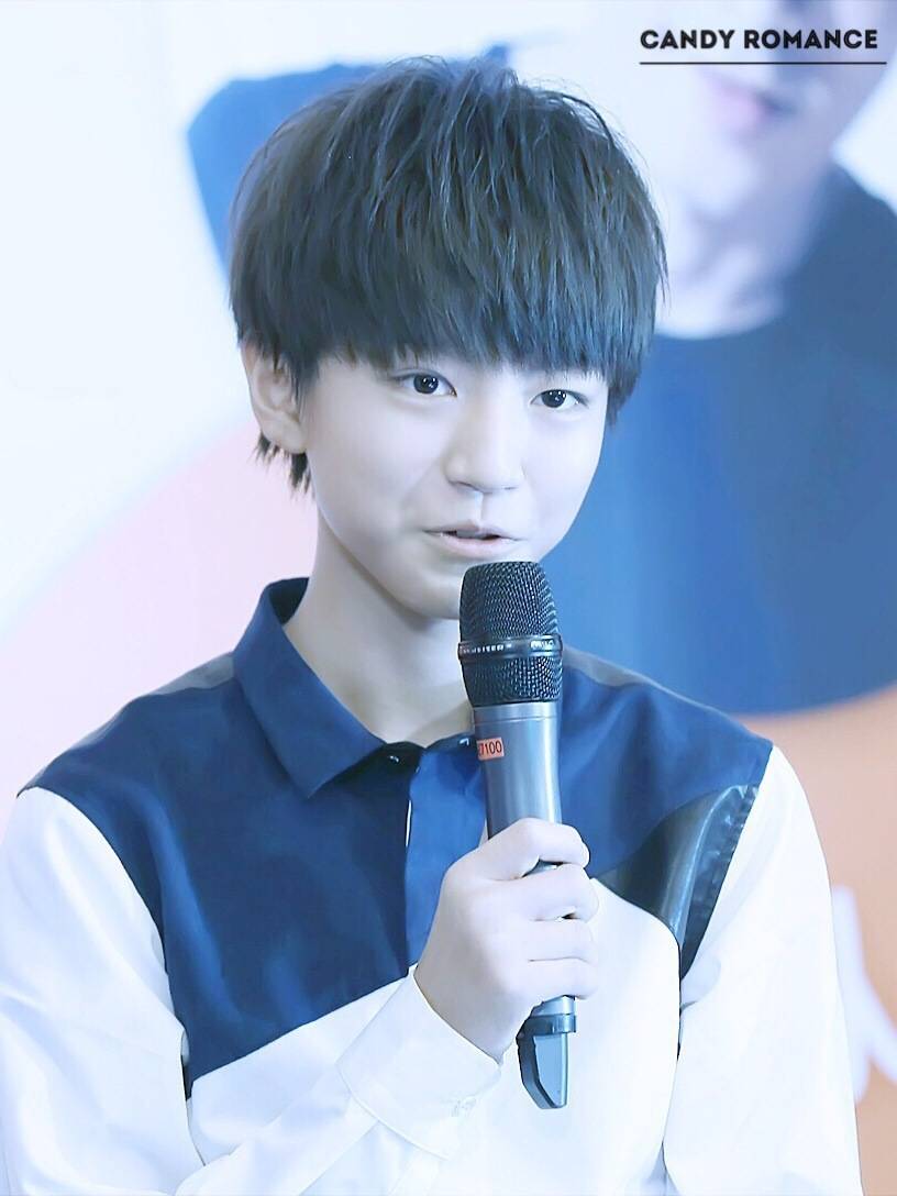 王俊凯，TFBOYS队长 主唱 门面担当