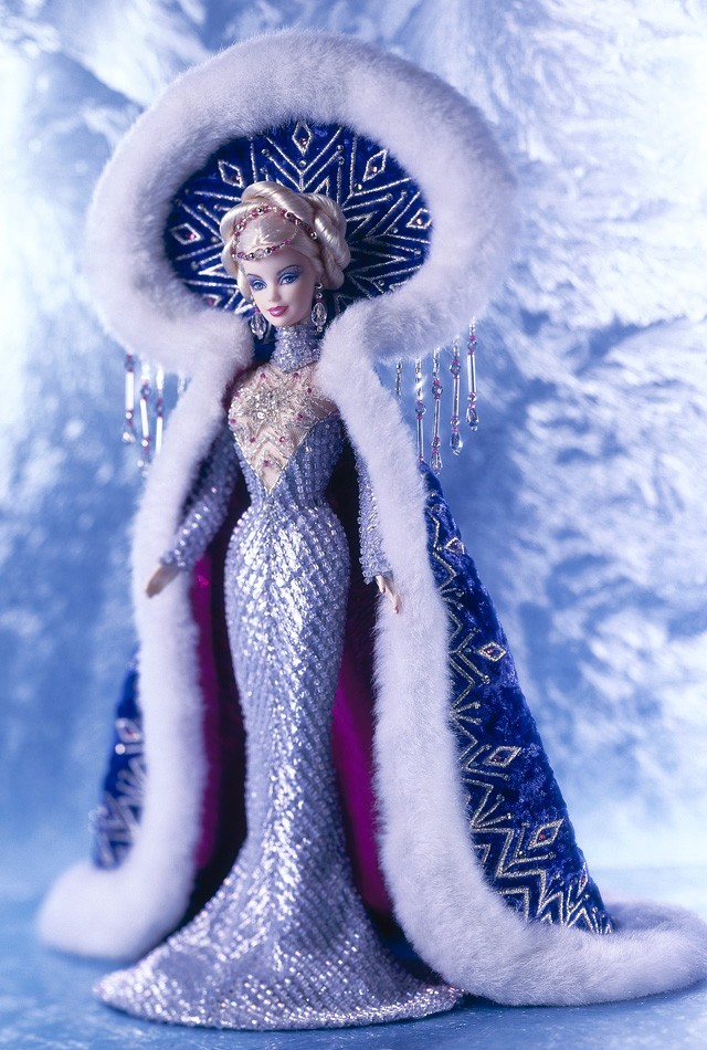 芭比娃娃 2001限量版 Fantasy Goddess of the Arctic™ Barbie® Doll 极地女神【价格240美元】