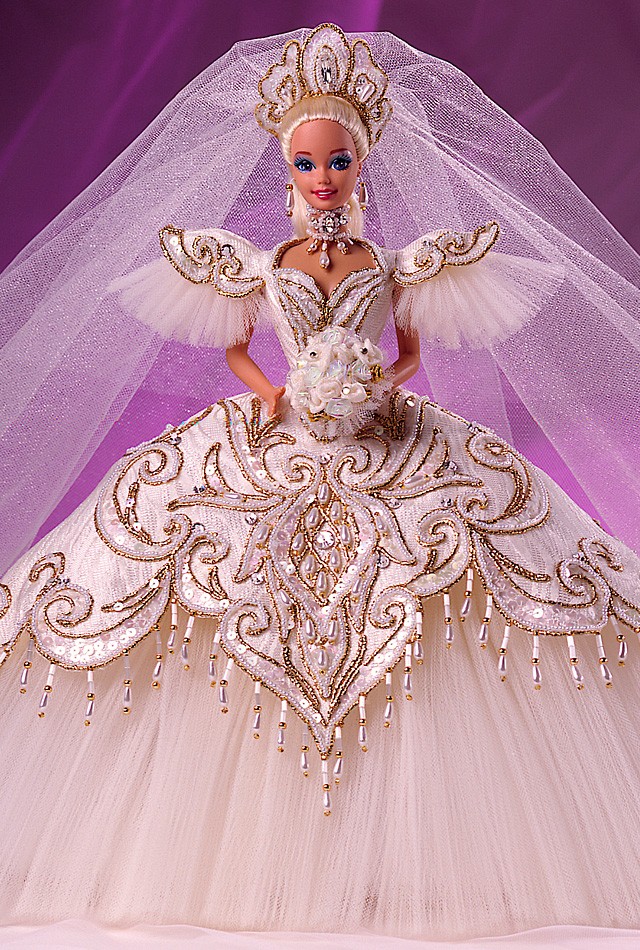 芭比娃娃 1992限量版 Bob Mackie Empress Bride® Barbie® Doll 婚纱新娘