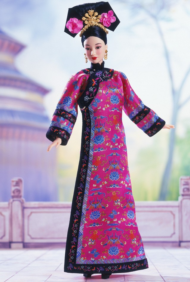 中国最贵的芭比娃娃图片