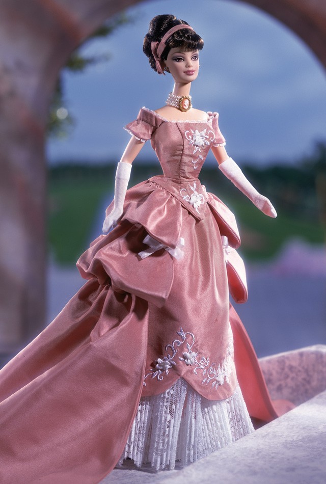芭比娃娃 2001限量版 Wedgwood® Barbie® Doll 陶瓷【价格99美元】