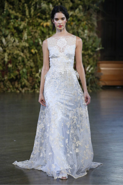 Claire Pettibone2015 秋冬婚纱系列 源于教堂婚礼的灵感