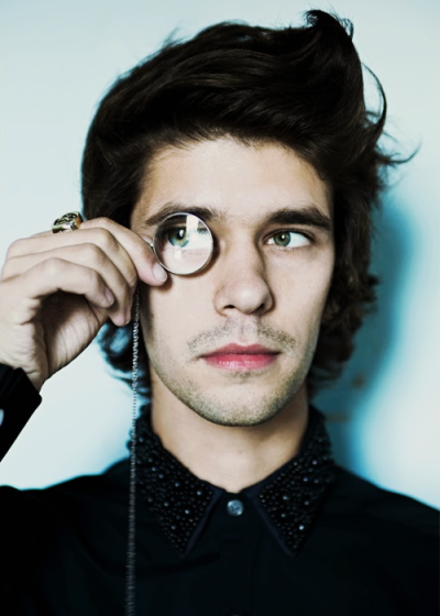 Ben Whishaw 本喵