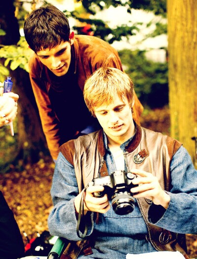 Bradley James 小布