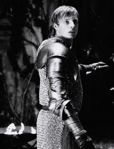 Bradley James 小布