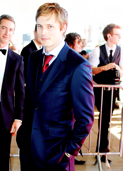 Bradley James 小布