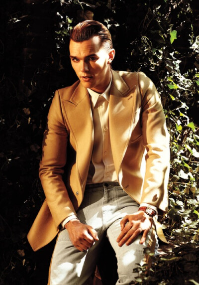 Nicholas Hoult 尼子