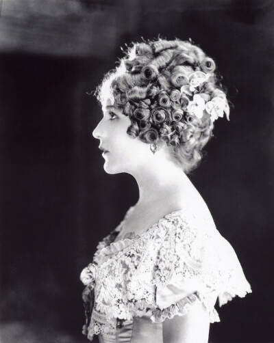 Mary Pickford