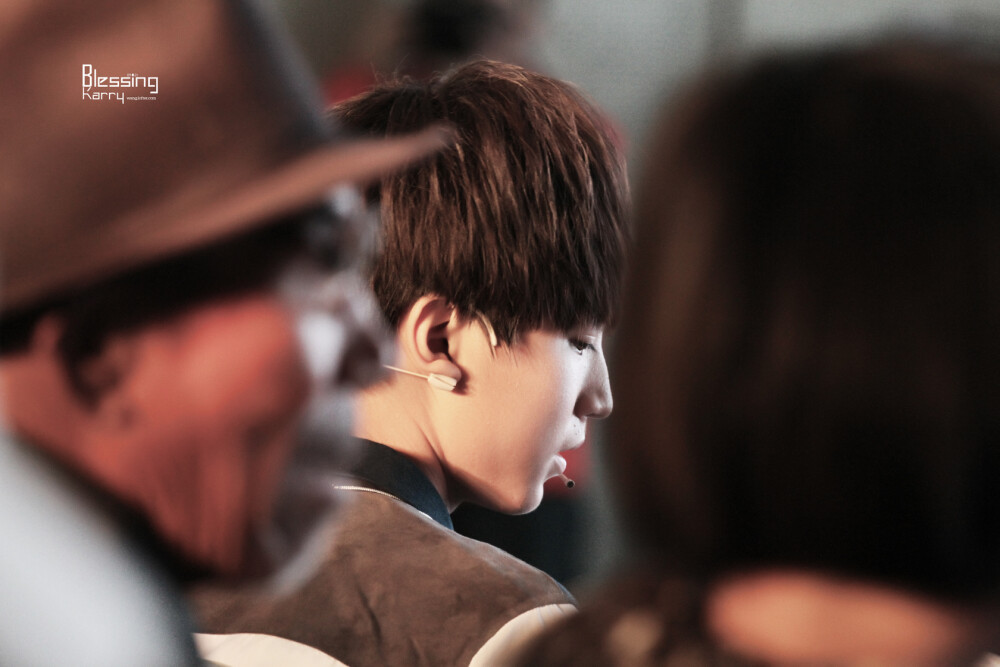 TFBOYS王俊凯 2014.10.17 星钻圆梦计划。cr.LOGO