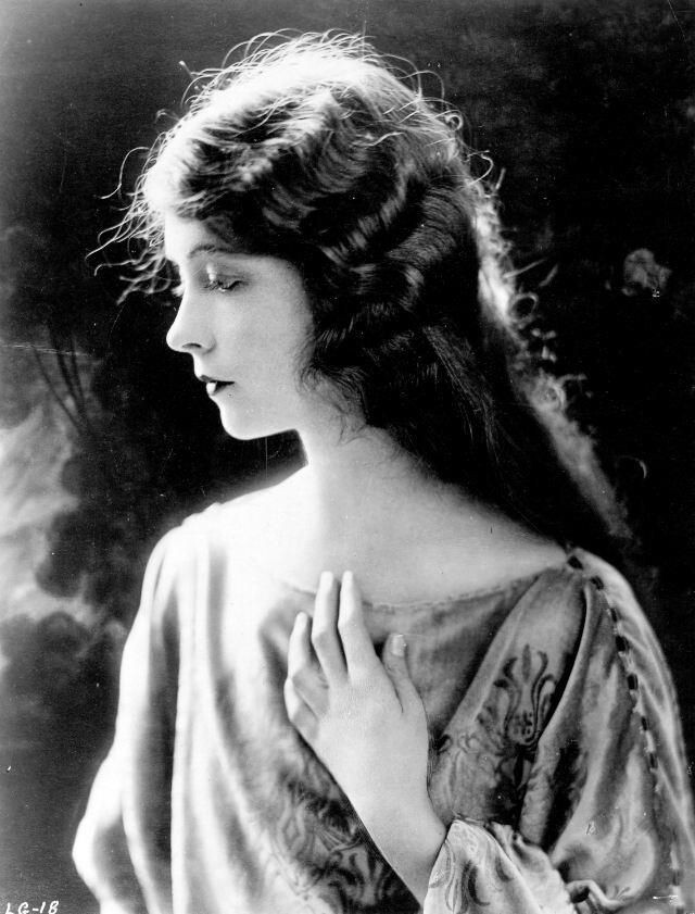 Lillian Gish