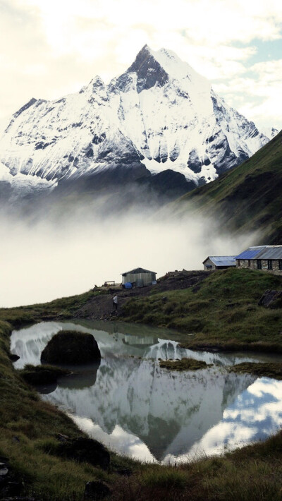 博卡拉雪山