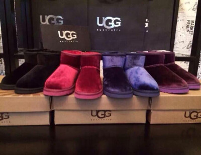 UGG