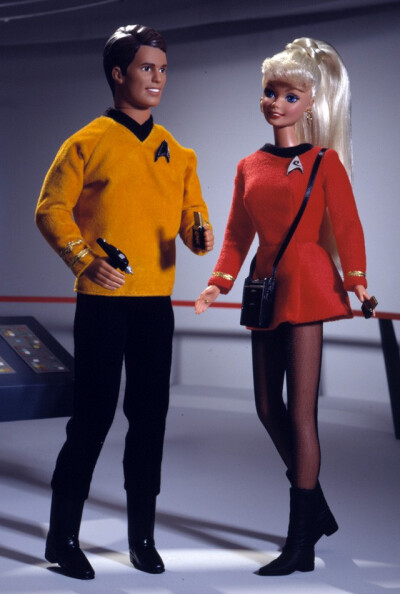 芭比娃娃 1996限量版 Barbie? and Ken? 30th Anniversary Star Trek Giftset