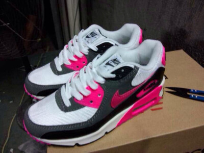 nike max 90白桃灰