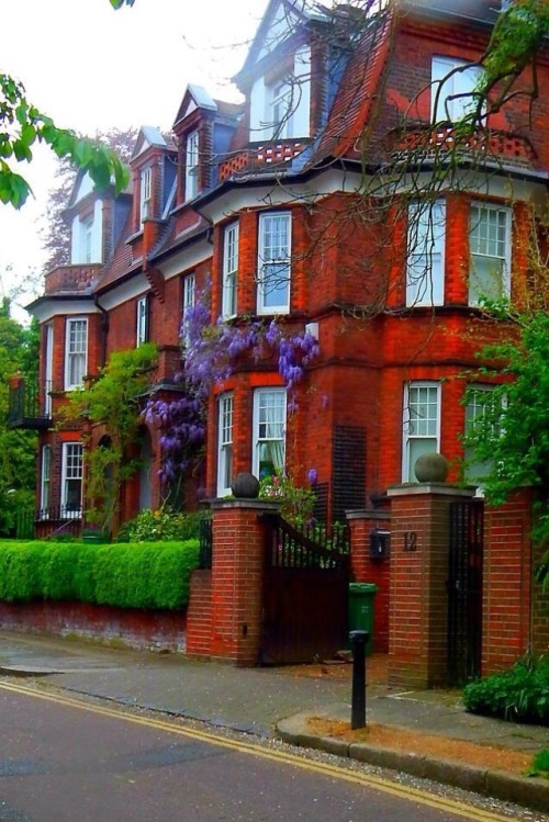 Red Brick, Hampstead, England