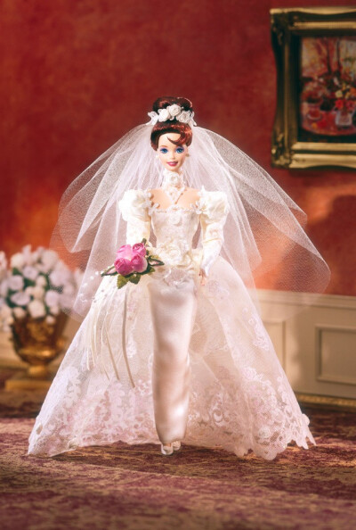 芭比娃娃 1996限量版 Romantic Rose Bride™ Barbie® Doll 陶瓷 婚纱【价格179美元】