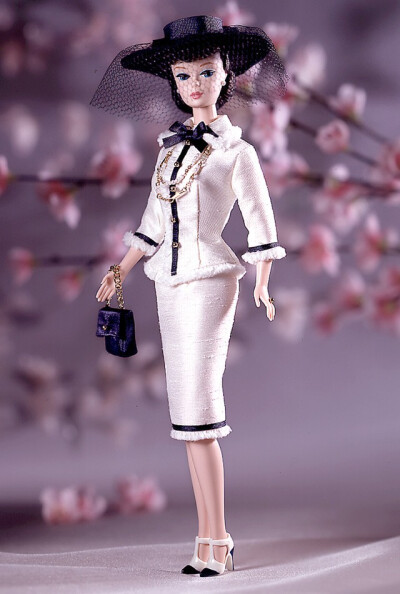 芭比娃娃 1999限量版 Vintage Spring in Tokyo™ Barbie® Doll 春日东京【价格49.98美元】