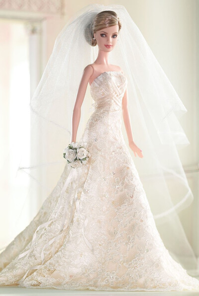 芭比娃娃 2005限量版 Carolina Herrera Bride Barbie® Doll 婚纱 新娘【价格139.95美元】