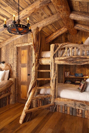 Log Cabin Bunk Beds, Montana