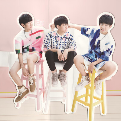 TFBOYS 王俊凯 青春修炼手册生写。