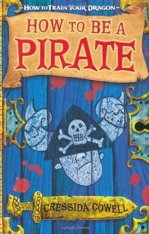 《How to Be a Pirate 》Cressida Cowell 书里面的HICCUP继续无奈着，toothless继续卖萌耍赖中~~~·