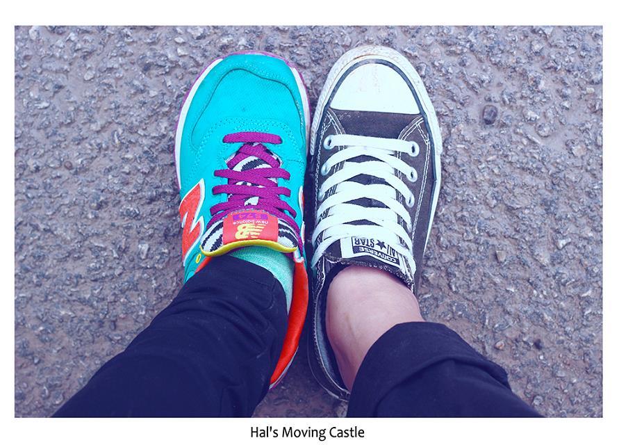 时间：2014年10月28号 人物：哈尼，小秋姨 事件：吃正宗地道的花椒鸡，徒步旅行。 路途故事：去时坐车2小时，回归一直冒着雨徒步5小时左右，全身湿透，眼见三次车祸，我们被跑线的司机大叔夸为这条线上的第一人。 行后感：狼狈不堪的行程却带给我们别样的爽。