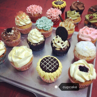 Ada’s Cupcakes