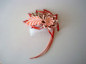 和风 布花 日本传统发饰 图片来自pinterest