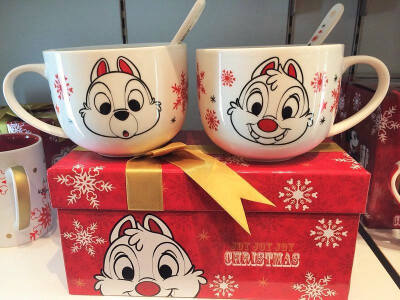 Tokyo Disney Xmas 系列，大鼻與鋼牙 Xmas 有耳杯禮盒連茶匙