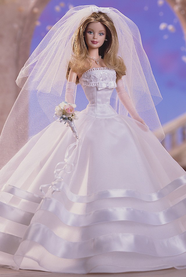 芭比娃娃 2003限量版 Millennium Wedding™ Barbie® Doll 婚纱 新娘【价格49.98美元】