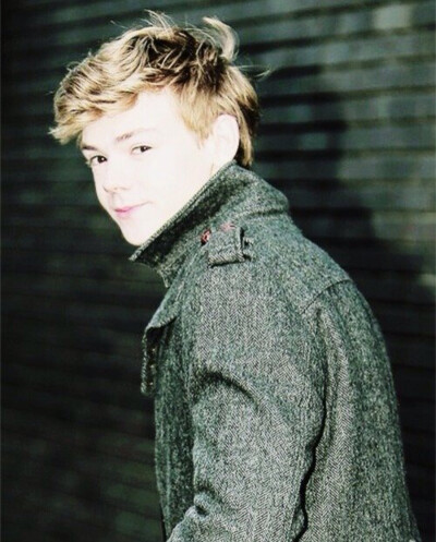 Thomas Sangster