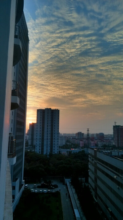 HDR
