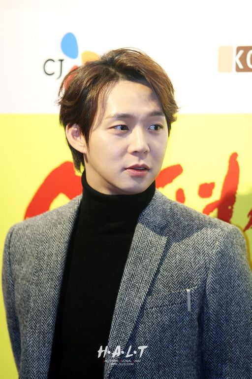 141113 JYJ 朴有天 韩国影评协会颁奖典礼