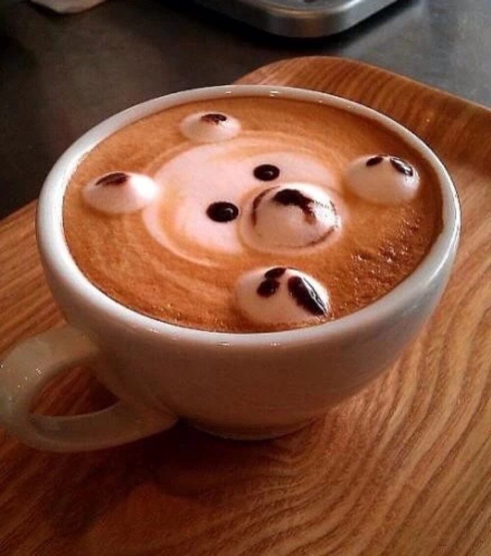 立体小熊咖啡。