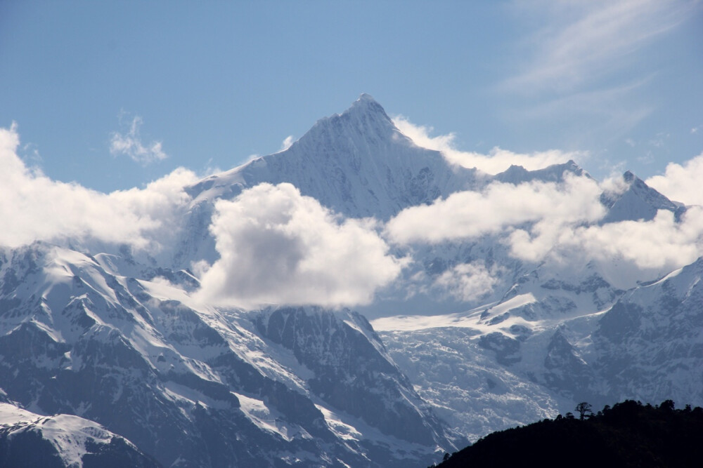 西藏圣山