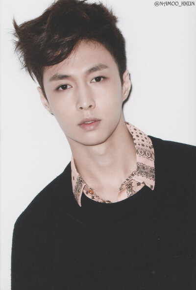 EXO LAY