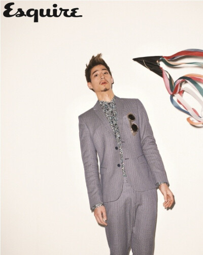 HOLD住各种风格的模特才是好演员。 宋再临 模特 演员