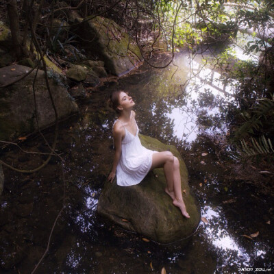 摄像机下的美无关其它