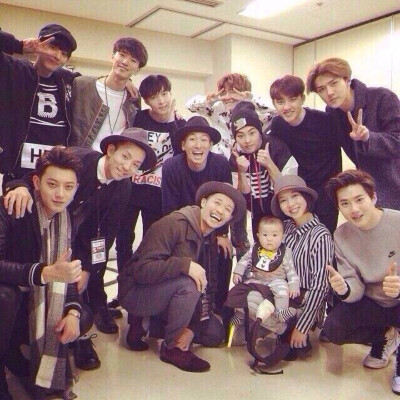 EXO(=ﾟωﾟ)ﾉ