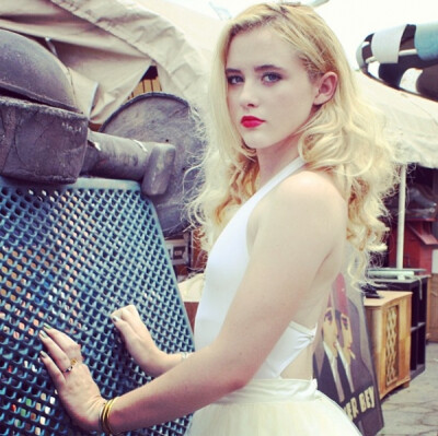 Kathryn Newton