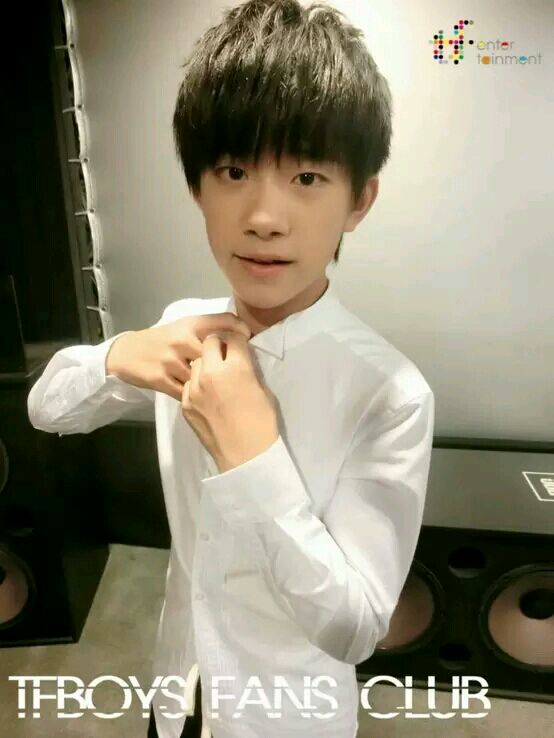 TFBOYS 易烊千玺