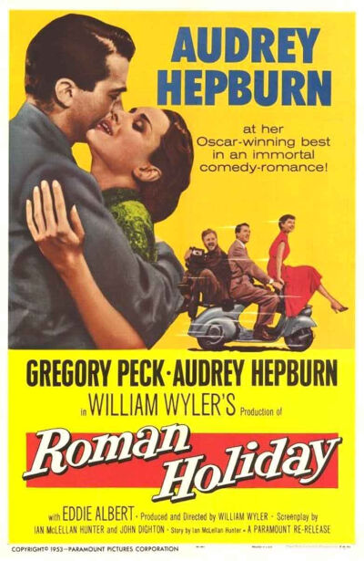 《罗马假日》（Roman Holiday）她真的怎样都美。觉得派克看赫本的时候，眼睛里都是星星。不知你从我眼里看不看得到，有限的青春里啊，爱过你，我已经不朽了。We're born alone, we live alone, we die alone, only t…