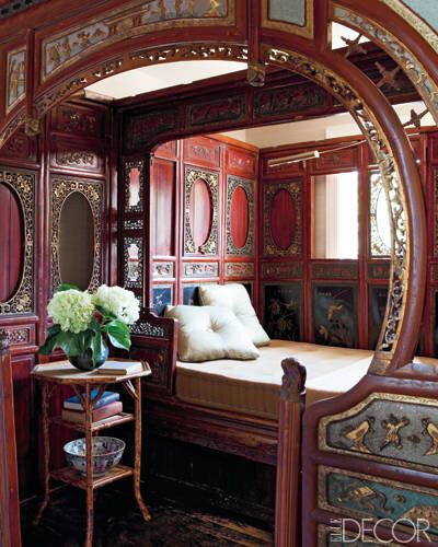 A Qing dynasty wedding bed