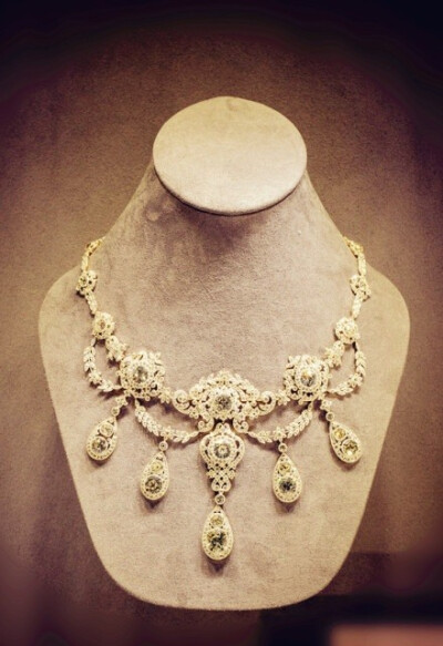 Tiffany韦德家族项链，如今仍绽放着复古奢华的光芒