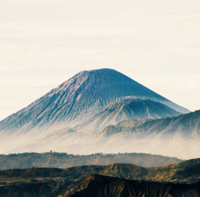 Gunung Semeru located in East Java by KUSUMADJAJA