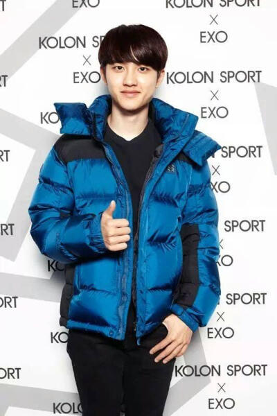 EXO-K 都暻秀 D.O 羽绒服广告拍摄