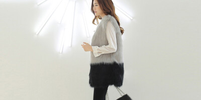 拼色皮草长款无袖背心