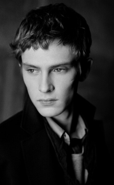 mathias lauridsen 马爷脸上那道疤痕是我最爱的